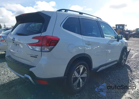 2020 Subaru Forester Touring z USA, uszkodzony, nr VIN JF2SKAXC9LH450634